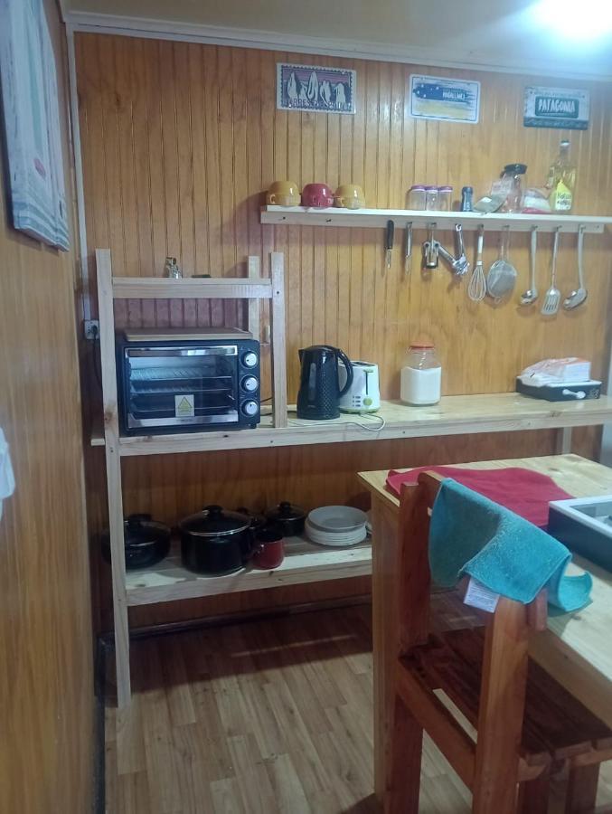 Isla Yu Backpacker Hostel Puerto Natales Exterior photo